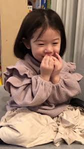 Kalo satu ruas diasumsikan senilai dengan 5 tahun maka total semuanya adalah 75 tahun. 400 Ide Baby Sulli Di 2021 Bayi Bayi Lucu Gambar Bayi