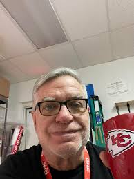 Evening coffee and casual conversations