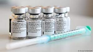 • micrograms of vacthe vaccine must be diluted with saline before it is injected. Biontech Pfizer Vaccine Likely To Protect Against Highly Infectious Uk Variant News Dw 20 01 2021