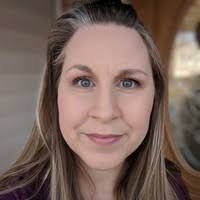 4 "Daphne Moore" profiles