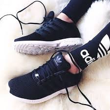 Pin By Donnafardutto03 On Places To Visit Adidas Shoes Women Adidas Women Fashion Adidas Fashion