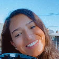 Victoria Coughlin's Instagram, Twitter & Facebook