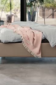 This new bed enchants every bedroom. 11 Rolf Benz Sono Ideen Zimmer Schlafzimmer Bett