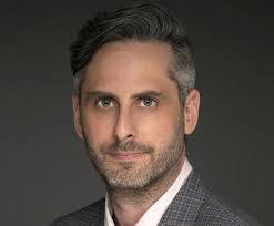 Robert Lowenthal's Instagram, Twitter & Facebook