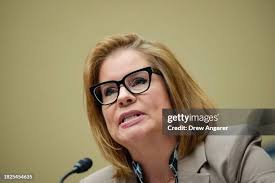 558 Drew Perry Stock Photos, High-Res Pictures, and Images