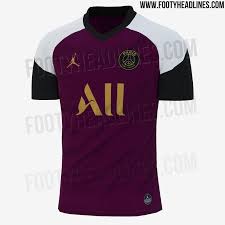 Maillot collector du psg, seulement 985 modèles vendus, déclinés en 5 tailles donc moins de 200 par taille. Psg Voici Les 4 Maillots De La Saison 2020 2021 2 Beaux 2 Horribles Gq France