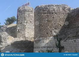 Isparta i̇l sağlık müdürlüğü sanayii mah. Aussicht Auf Die Burg Egirdir Isparta Redaktionelles Foto Bild Von Historisch Platze 166118051