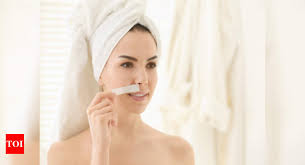 After cleaning the skin, a person can pluck each hair from the upper lip with a clean pair of tweezers while holding the skin taut by pulling down on the upper lip. Home Remedies To Get Rid Of Facial Hair