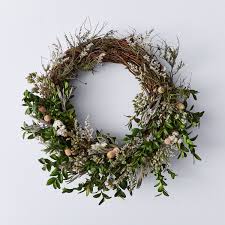 Enjoy free shipping to the contiguous us. 25 Best Summer Wreaths 2021 Summer Wreath Ideas For Front Doors