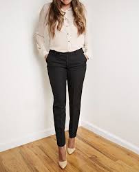 Cream Top And Cream Shoes Screams Sophistication Professional Outfits Work Fashion Work Outfit