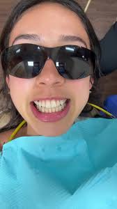 strawberrymariah (@strawberrymariah)'s video of smooth roof of mouth