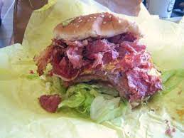 The Hat Pastrami Burger With Cheese The Hat Food Pastrami Recipes