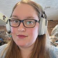 Lily Rios's Instagram, Twitter & Facebook