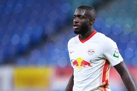 This statistic shows which shirt numbers the palyer has already worn in his career. In Diesen Kategorien Ist Upamecano Besser Als Alaba Sky Sport Austria