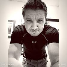 Cap 3. Day 1. Time to suit up again #civilwar #captainamerica #hawkeye hope  the seams hold up http://www.whosay.com/l/aowaAyF