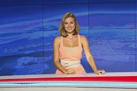 Jednou z jejích dosavadních štací byla také soukromá televize nova. Vyhozena Emma Smetana Divakum Na Obrazovkach Chybet Nebude Blesk Cz