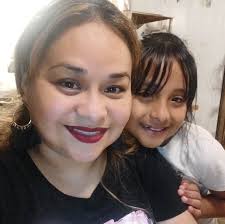 Feliz Navidad con todo nuestro amor!!! Que disfruten de estas fiestas en  compañía de las personas que los queremos. #feliznavidad #merrychristmas