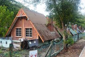 For example your budget is for room starts from rm100.00 and below only. Diari Si Ketam Batu Trip Ke Teluk Batik November 2016 01 Pantai Teluk Batik Chalet Denai Impian