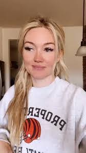 Christy Lan's Instagram, Twitter & Facebook