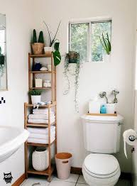 Even for half bathrooms, decorating ideas that use limited available space may turn a cramped area into one that feels both stylish and roomy. 30 Fascinating Simple Apartment Bathroom Decor Ideas Small Bathroom Decor Simple Bathroom Small Bathroom Storage