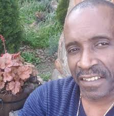 What a finish 😤 🇺🇸's Dylan Beard gets a final surge and holds off the  Olympic champ, Grant Holloway by just 0.001 seconds to win the men's 110m  hurdles in 13.13 🔥