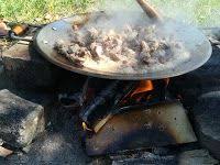 Yemek Hobim Yemek Siteniz Anlasilir Kolay Ve Lezzetli Tarifler Odun Atesinde Sac Kavurma Nasil Yapilir Tarifi Odun Yemek Kavurma