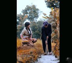 Background pantai memberikan nuansa romantis di setiap foto. Foto Pre Wedding Ala Petani Fotografer Teguh Jatayu T Jatayu Subang