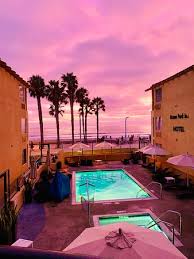Vacation is where the waves are, and you'll find them at the reimagined ocean park inn. Pool Picture Of Ocean Park Inn San Diego Tripadvisor