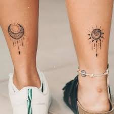 37 Extraordinary Female Calf Tattoos To Make You Jump Up With Joy Sooshell Tattoos For Daughters Petite Tattoos Meaningful Tattoos