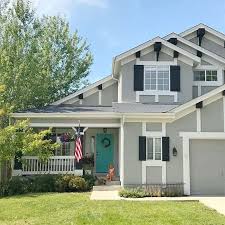 5 Useful Tips On Exterior Paint Colors 2020 Top 3 Exterior Trends 2020 Colors 14 In 2020 House Colors Exterior Paint Exterior Paint Colors