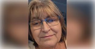 Barbara Houck's Instagram, Twitter & Facebook