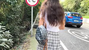 Kız amını otobüste parlattı, heyecanlandım ve ona sahilde seks yapmasını  teklif ettim