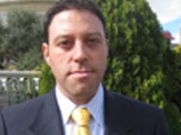 Hedge Fund Manager Commits Suicide Day After His Friend, Late "Real  Housewives" Husband