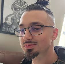 Vin's character development in Mistborn series and similarity to Windrunner