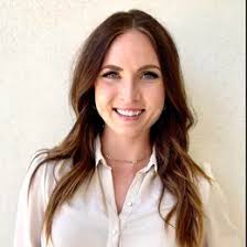 Courtney Bliss's Instagram, Twitter & Facebook