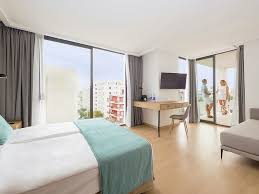 Maybe you would like to learn more about one of these? Hotel Amarac Suites In Cala Millor Bei Alltours Buchen