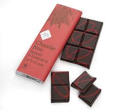 Le Chocolat Au Piment D Espelette