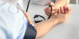Ab werten von etwa 100/60 mmhg und darunter sprechen ärzte von einem niedrigen blutdruck. Diastole Zu Niedrig