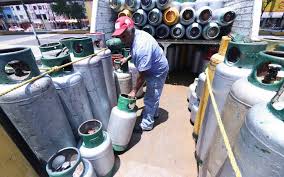 El gas lp es el combustible más utilizado en los hogares de méxico para cocinar, calentar agua o en sistemas de calefacción. El 25 Del Gas Lp Vendido Es Robado El Sol De Mexico Noticias Deportes Gossip Columnas