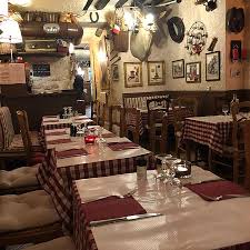 Le Vieux Bistrot Paris Quartier Latin Restaurant Avis Numero De Telephone Photos Tripadvisor