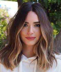 45 Fantastic Medium Length Haircuts For Thick Hair 2020 Myyhomedecor Com Haircut For Thick Hair Medium Hair Styles Thick Hair Styles