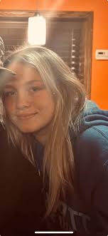 Are there any photographers available to second shoot