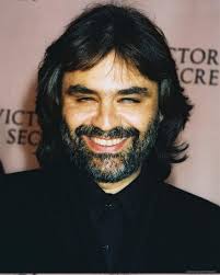 Eros ramazzotti, andrea bocelli — musica è 09:44. Andrea Bocelli Photo Allposters Com
