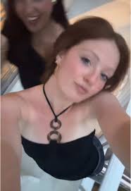 Got her back @alexaaaalexa