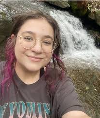 Rebecca Saari's Instagram, Twitter & Facebook