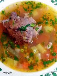 Daca puneti zeama de la jumatate de lamaie, ciorba va fi. Ciorba Taraneasca De Porc Cu Legume Retete Originale Cu Nicole