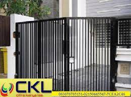 Pintu pagar minimalis atau sering juga disebut pintu gerbang rumah minimalis merupakan bagian penting tempat keluar masuk suatu rumah. Jual Pintu Pagar Lipat Kota Bekasi Citra Karya Las Tokopedia