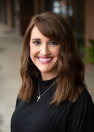 Anna Bradham's Instagram, Twitter & Facebook