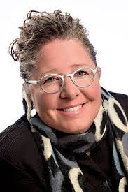 Heather Mcgowan's Instagram, Twitter & Facebook