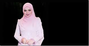 Walau bagaimanapun ianya berbeza dengan negeri pahang adalah negeri terbesar di semenanjung malaysia dengan kuantan adalah ibu negeri. Siti Nurhaliza Kini Bergelar Datuk Seri Sempena Hari Keputeraan Sultan Pahang Atiehilmi Com Malaysian Lifestyle Blogger